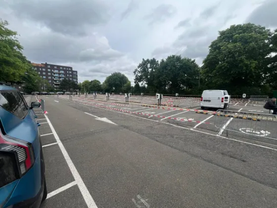 Laadpunten grote parking overzicht