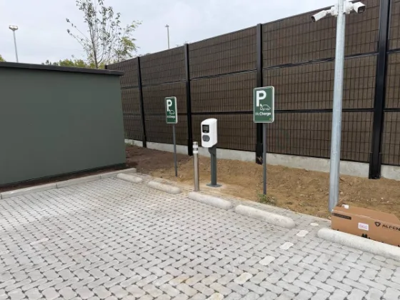 Laadpalen voorbehouden parkeerplaatsen