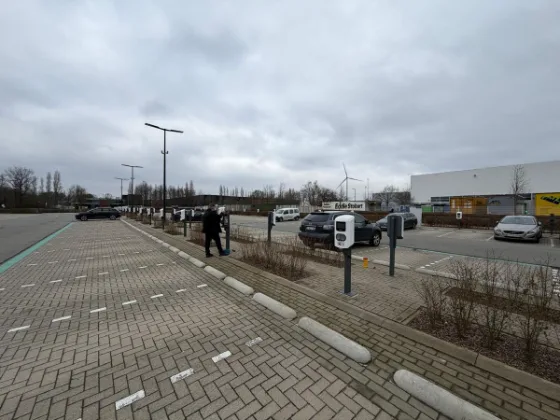 Laadpalen parking winkelzone overzicht
