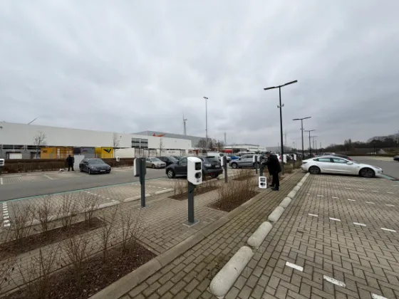 Laadpalen parking winkelzone